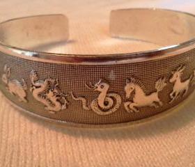 Chinese Zodiac Tibetan Totem Cuff Bangle Bracelet (T5)